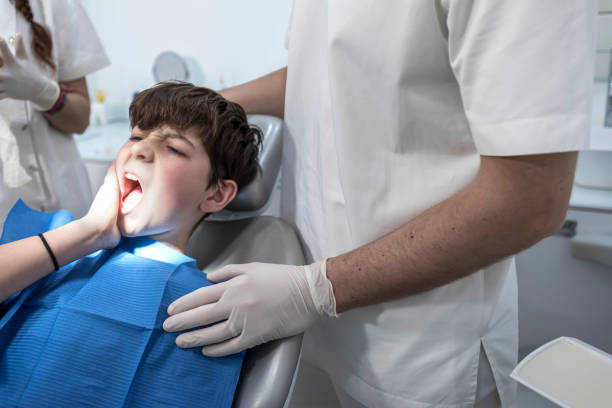 Best Emergency Treatment for Toothache in Palm River Clair Mel, FL