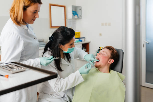 Best Emergency Root Canal Treatment in Palm River Clair Mel, FL